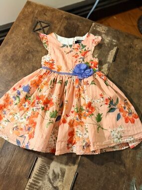Zunie Peach Floral Dress with Blue Flower